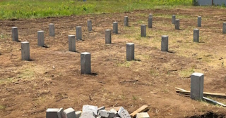 Фундамент на забивных жб сваях под ключ в Арсеньеве - фундамент из забивных железобетонных свай цена от 3214 руб/м2
